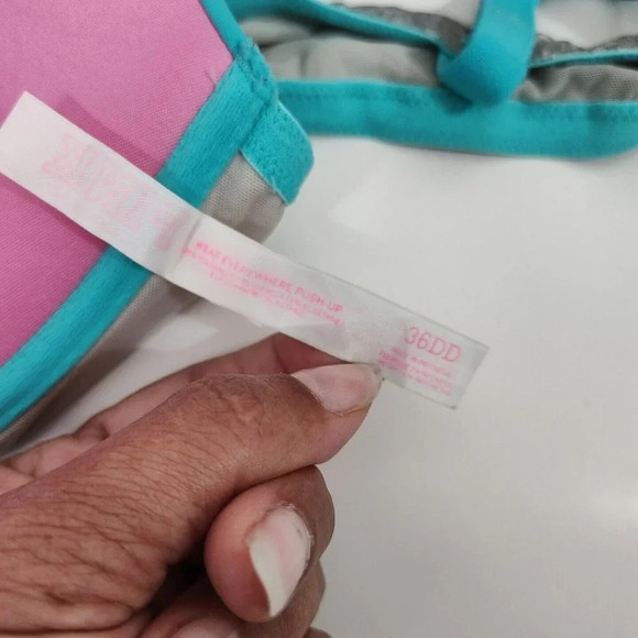 Victorias Secret PINK Where Everywhere Push Up Bra Women Size 36DD Underwire - Picture 8 of 8